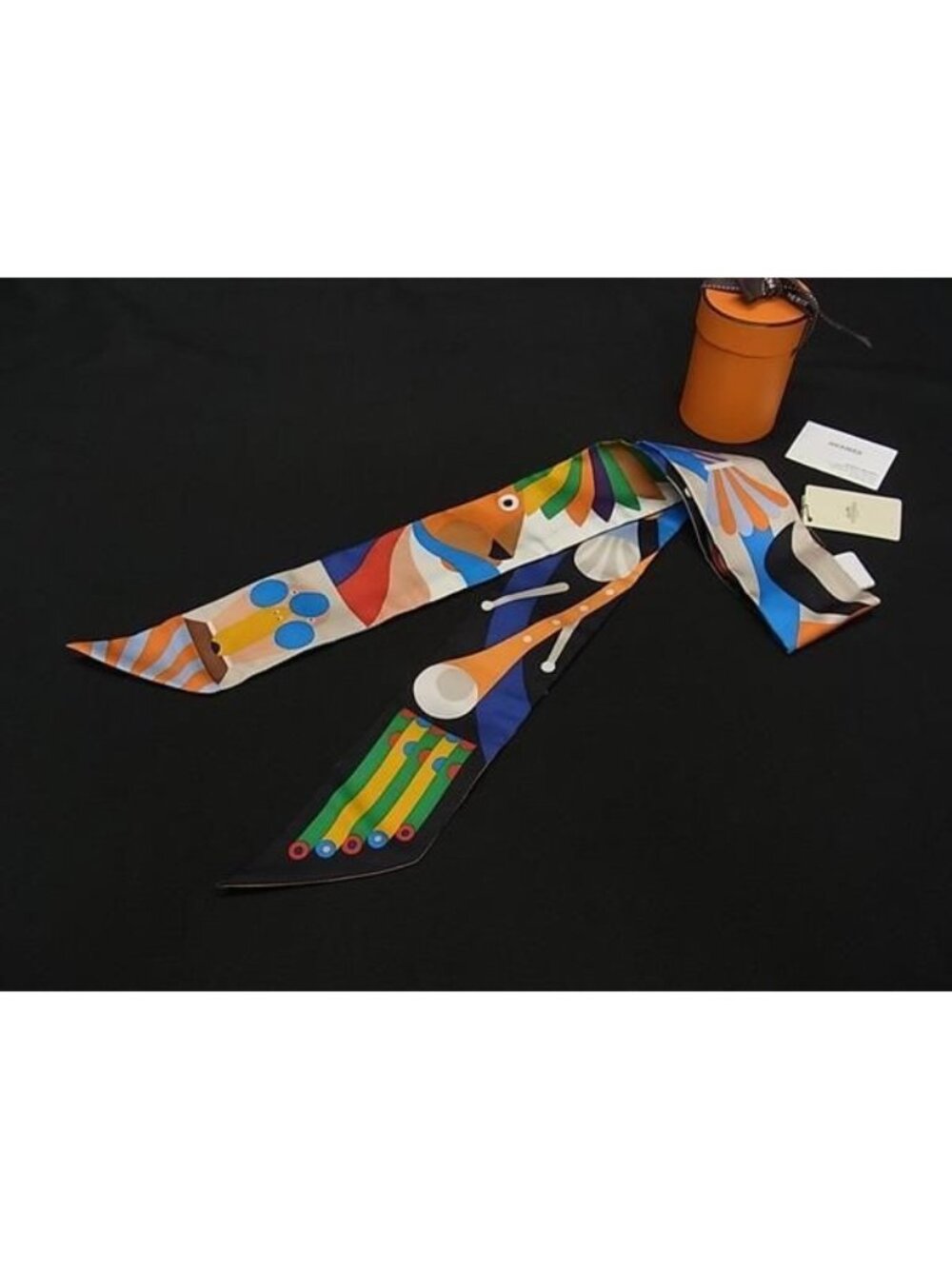 Hermes Parade en Fanfare Twilly Silk Ribbon Scarf